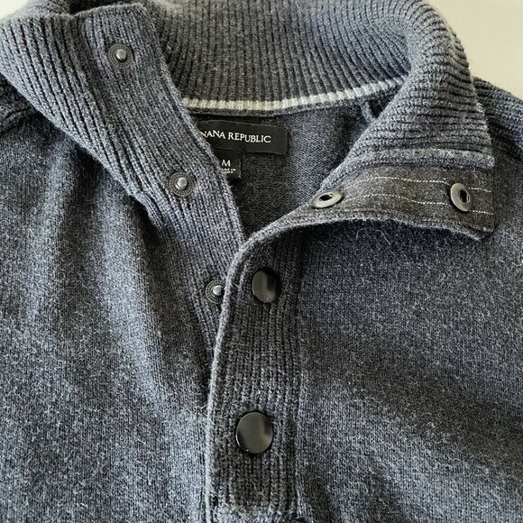 Banana Republic Size M Gray Cotton Silk Quarter Snap Mock Neck Pullover Sweater - Picture 5 of 10